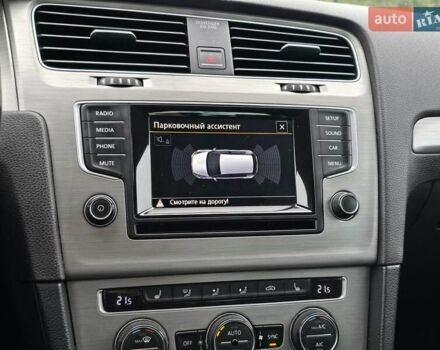 Серый Фольксваген Гольф, объемом двигателя 1.6 л и пробегом 262 тыс. км за 11499 $, фото 40 на Automoto.ua