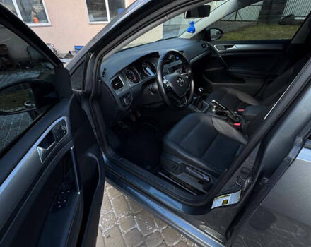 Серый Фольксваген Гольф, объемом двигателя 1.97 л и пробегом 173 тыс. км за 10950 $, фото 2 на Automoto.ua