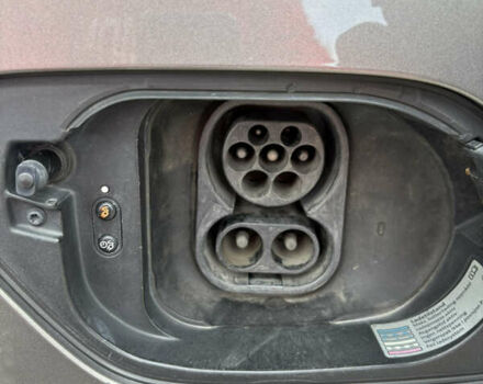 Серый Фольксваген Гольф, объемом двигателя 1.2 л и пробегом 210 тыс. км за 9900 $, фото 24 на Automoto.ua