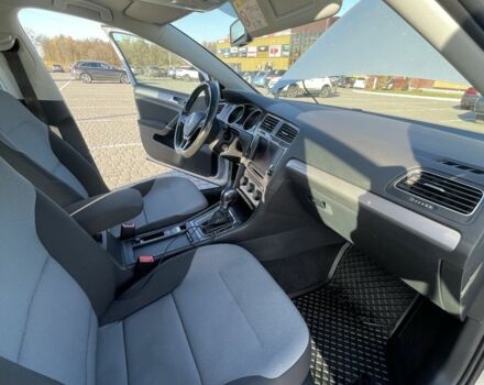 Серый Фольксваген Гольф, объемом двигателя 0 л и пробегом 137 тыс. км за 8999 $, фото 3 на Automoto.ua