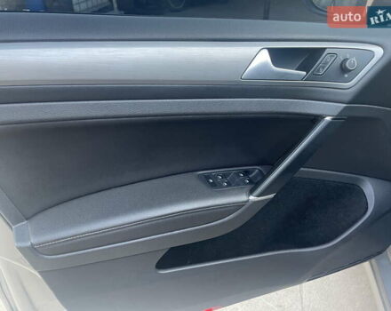 Серый Фольксваген Гольф, объемом двигателя 1.97 л и пробегом 102 тыс. км за 13700 $, фото 14 на Automoto.ua