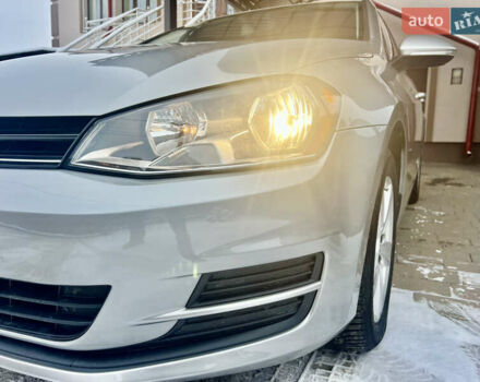 Серый Фольксваген Гольф, объемом двигателя 2 л и пробегом 209 тыс. км за 13333 $, фото 13 на Automoto.ua