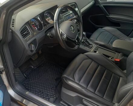 Фольксваген Гольф 2015 у Вышгороде на Automoto.ua Сірий Фольксваген Гольф, об'ємом двигуна 0 л та пробігом 128 тис. км за 9700 $, фото 5 на Automoto.ua