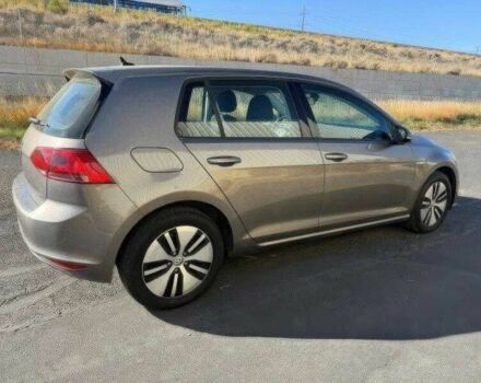 Серый Фольксваген Гольф, объемом двигателя 0 л и пробегом 119 тыс. км за 11000 $, фото 3 на Automoto.ua