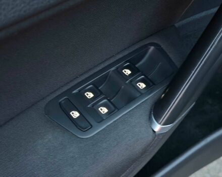 Сірий Фольксваген Гольф, об'ємом двигуна 1.8 л та пробігом 2 тис. км за 10000 $, фото 14 на Automoto.ua