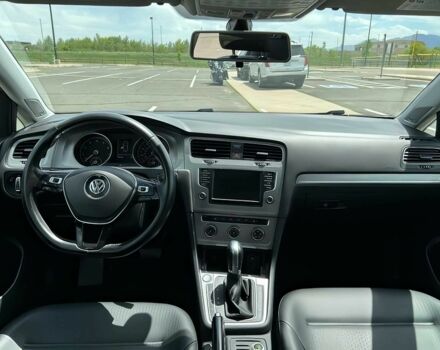 Серый Фольксваген Гольф, объемом двигателя 1.8 л и пробегом 74 тыс. км за 8890 $, фото 9 на Automoto.ua