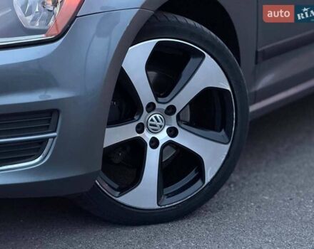 Серый Фольксваген Гольф, объемом двигателя 1.78 л и пробегом 217 тыс. км за 10000 $, фото 6 на Automoto.ua