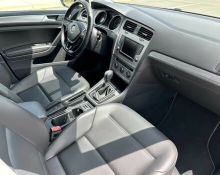 Серый Фольксваген Гольф, объемом двигателя 1.8 л и пробегом 80 тыс. км за 6500 $, фото 11 на Automoto.ua