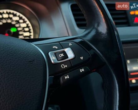 Серый Фольксваген Гольф, объемом двигателя 1.78 л и пробегом 217 тыс. км за 10000 $, фото 42 на Automoto.ua