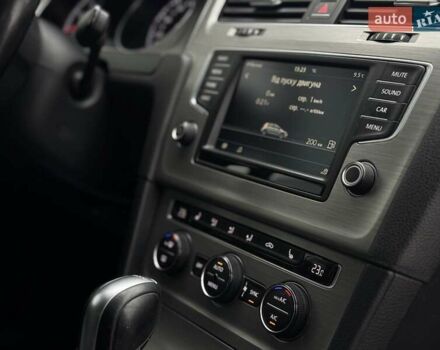 Серый Фольксваген Гольф, объемом двигателя 1.4 л и пробегом 104 тыс. км за 14990 $, фото 61 на Automoto.ua