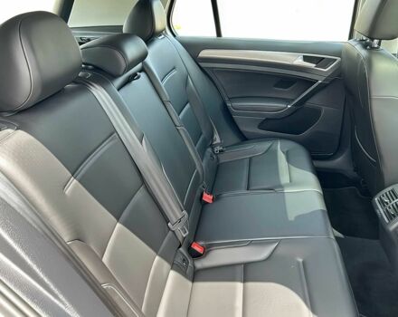 Серый Фольксваген Гольф, объемом двигателя 1.8 л и пробегом 74 тыс. км за 8890 $, фото 13 на Automoto.ua