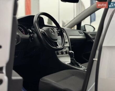 Серый Фольксваген Гольф, объемом двигателя 1.4 л и пробегом 104 тыс. км за 14990 $, фото 48 на Automoto.ua