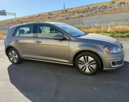 Серый Фольксваген Гольф, объемом двигателя 0 л и пробегом 119 тыс. км за 11000 $, фото 2 на Automoto.ua