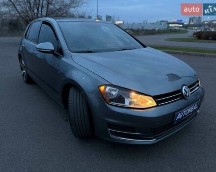Серый Фольксваген Гольф, объемом двигателя 1.78 л и пробегом 217 тыс. км за 10000 $, фото 13 на Automoto.ua