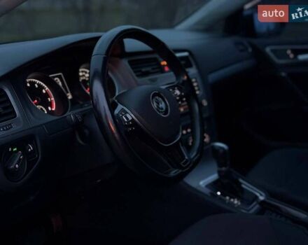 Серый Фольксваген Гольф, объемом двигателя 1.78 л и пробегом 217 тыс. км за 10000 $, фото 33 на Automoto.ua