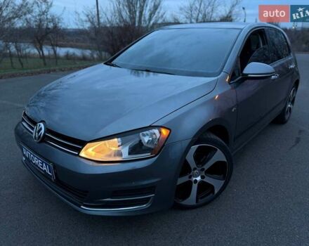 Серый Фольксваген Гольф, объемом двигателя 1.78 л и пробегом 217 тыс. км за 10000 $, фото 8 на Automoto.ua
