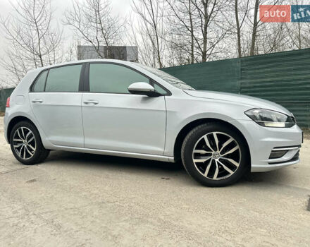 Серый Фольксваген Гольф, объемом двигателя 1.4 л и пробегом 174 тыс. км за 12800 $, фото 5 на Automoto.ua