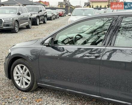Серый Фольксваген Гольф, объемом двигателя 1.6 л и пробегом 234 тыс. км за 12300 $, фото 6 на Automoto.ua