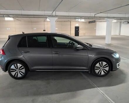 Серый Фольксваген Гольф, объемом двигателя 0 л и пробегом 157 тыс. км за 10400 $, фото 2 на Automoto.ua