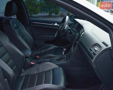 Сірий Фольксваген Гольф, об'ємом двигуна 1.99 л та пробігом 143 тис. км за 22900 $, фото 7 на Automoto.ua