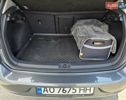 Фольксваген Гольф 2017 у Мукачеве на Automoto.ua Сірий Фольксваген Гольф, об'ємом двигуна 1.4 л та пробігом 189 тис. км за 17900 $, фото 29 на Automoto.ua