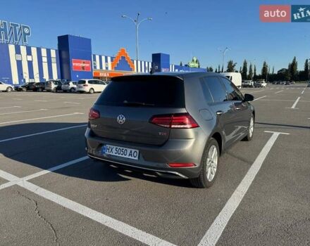 Фольксваген Гольф 2017 в Каменце-Подольском на Automoto.ua Серый Фольксваген Гольф, объемом двигателя 1.6 л и пробегом 201 тыс. км за 15300 $, фото 4 на Automoto.ua