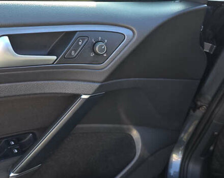 Серый Фольксваген Гольф, объемом двигателя 1.4 л и пробегом 90 тыс. км за 12500 $, фото 11 на Automoto.ua