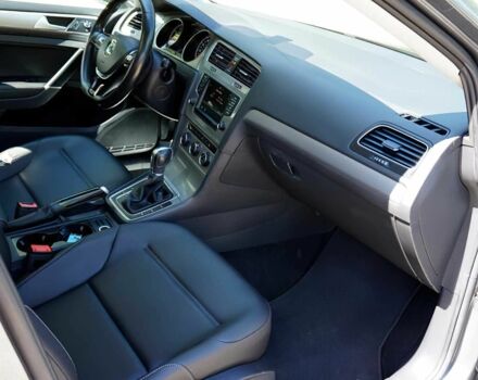 Серый Фольксваген Гольф, объемом двигателя 1.8 л и пробегом 95 тыс. км за 10000 $, фото 10 на Automoto.ua