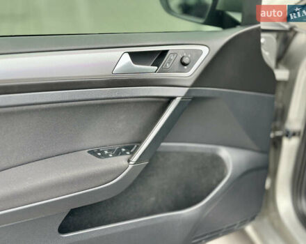 Сірий Фольксваген Гольф, об'ємом двигуна 1.4 л та пробігом 119 тис. км за 12900 $, фото 41 на Automoto.ua