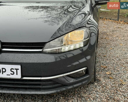 Серый Фольксваген Гольф, объемом двигателя 1.6 л и пробегом 234 тыс. км за 12300 $, фото 23 на Automoto.ua