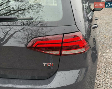 Серый Фольксваген Гольф, объемом двигателя 1.6 л и пробегом 234 тыс. км за 12300 $, фото 11 на Automoto.ua