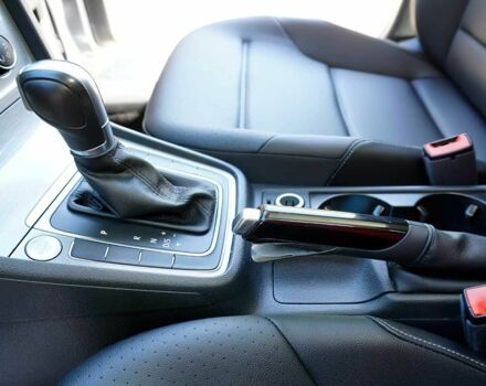 Серый Фольксваген Гольф, объемом двигателя 1.8 л и пробегом 95 тыс. км за 10000 $, фото 18 на Automoto.ua