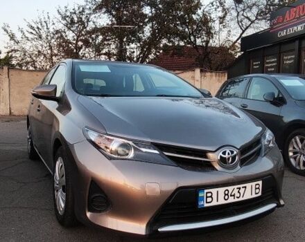 Серый Фольксваген Гольф, объемом двигателя 2 л и пробегом 100 тыс. км за 1000 $, фото 2 на Automoto.ua