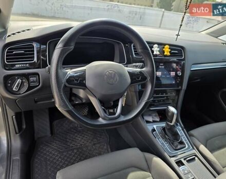 Фольксваген Гольф 2017 у Мукачеве на Automoto.ua Сірий Фольксваген Гольф, об'ємом двигуна 1.4 л та пробігом 189 тис. км за 17900 $, фото 31 на Automoto.ua