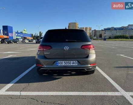 Фольксваген Гольф 2017 в Каменце-Подольском на Automoto.ua Серый Фольксваген Гольф, объемом двигателя 1.6 л и пробегом 201 тыс. км за 15300 $, фото 3 на Automoto.ua