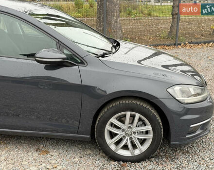 Серый Фольксваген Гольф, объемом двигателя 1.6 л и пробегом 234 тыс. км за 12300 $, фото 18 на Automoto.ua