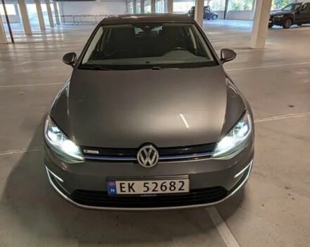 Серый Фольксваген Гольф, объемом двигателя 0 л и пробегом 157 тыс. км за 10400 $, фото 1 на Automoto.ua