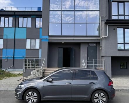 Серый Фольксваген Гольф, объемом двигателя 0 л и пробегом 125 тыс. км за 12200 $, фото 6 на Automoto.ua