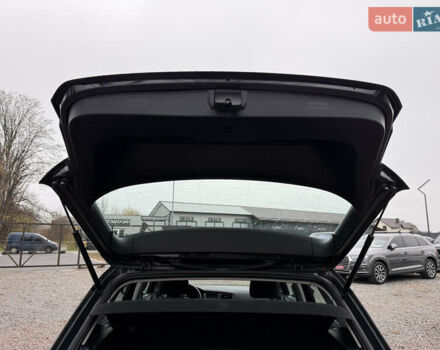 Серый Фольксваген Гольф, объемом двигателя 1.6 л и пробегом 234 тыс. км за 12300 $, фото 25 на Automoto.ua