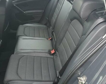 Серый Фольксваген Гольф, объемом двигателя 1.6 л и пробегом 218 тыс. км за 13000 $, фото 4 на Automoto.ua