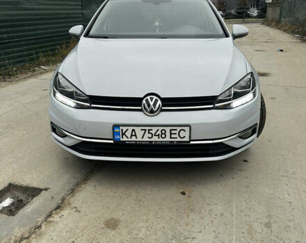 Серый Фольксваген Гольф, объемом двигателя 1.4 л и пробегом 174 тыс. км за 12800 $, фото 1 на Automoto.ua