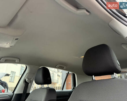 Серый Фольксваген Гольф, объемом двигателя 1.6 л и пробегом 234 тыс. км за 12300 $, фото 41 на Automoto.ua