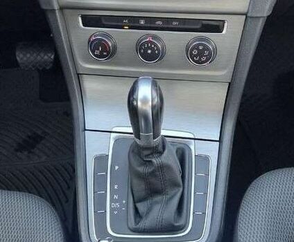 Сірий Фольксваген Гольф, об'ємом двигуна 0 л та пробігом 75 тис. км за 8200 $, фото 8 на Automoto.ua