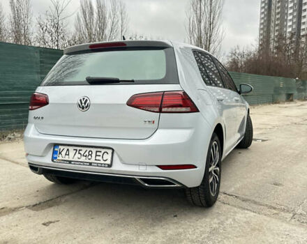 Серый Фольксваген Гольф, объемом двигателя 1.4 л и пробегом 174 тыс. км за 12800 $, фото 4 на Automoto.ua