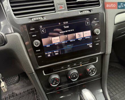 Серый Фольксваген Гольф, объемом двигателя 1.6 л и пробегом 234 тыс. км за 12300 $, фото 38 на Automoto.ua