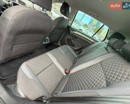 Серый Фольксваген Гольф, объемом двигателя 1.6 л и пробегом 234 тыс. км за 15900 $, фото 51 на Automoto.ua