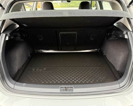 Серый Фольксваген Гольф, объемом двигателя 0 л и пробегом 101 тыс. км за 11000 $, фото 10 на Automoto.ua