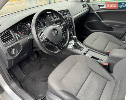 Серый Фольксваген Гольф, объемом двигателя 1.4 л и пробегом 204 тыс. км за 16990 $, фото 14 на Automoto.ua