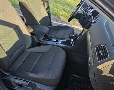 Серый Фольксваген Гольф, объемом двигателя 0 л и пробегом 87 тыс. км за 13000 $, фото 5 на Automoto.ua