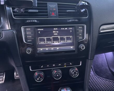 Серый Фольксваген Гольф, объемом двигателя 2 л и пробегом 58 тыс. км за 16000 $, фото 17 на Automoto.ua